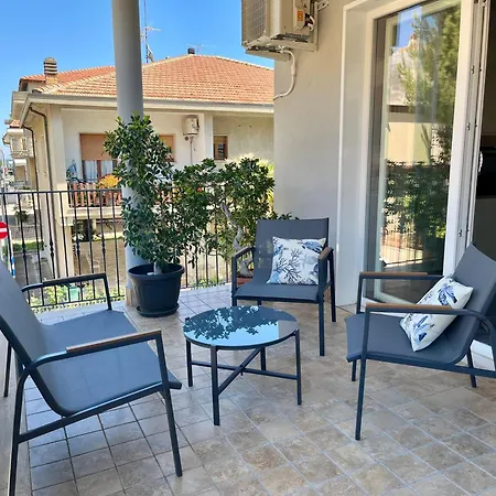 Perla Di Mare Nocleg ze śniadaniem 3*