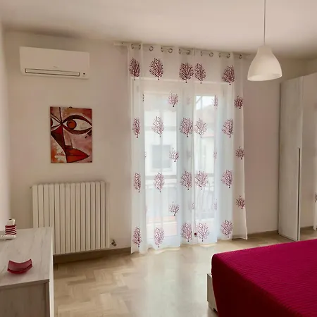 B&B Perla Di Mare 마르틴시쿠로